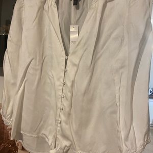 White House black market blouse